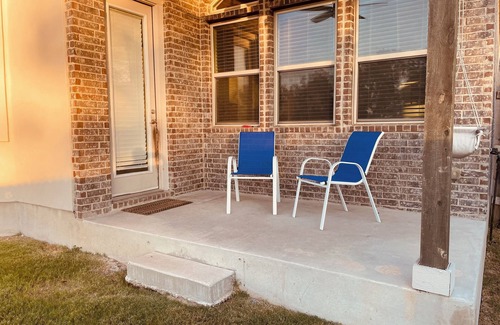Leander House | Charming shared space home with 1 bedroom plus flex space and private bathroom.