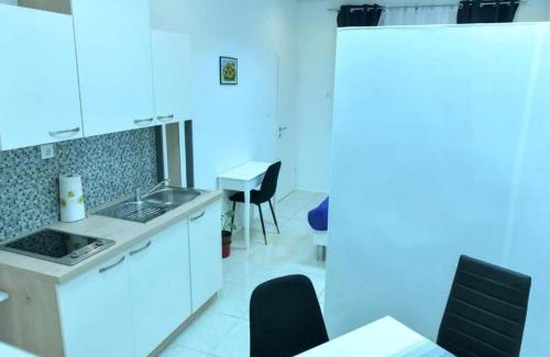 Sinj Apartment | Charming Sinj Town Studio Apartments - Studio Apartments