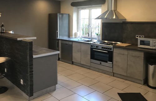 Vic-le-Comte Apartment | Charming stone cottage in the heart of vic le comte