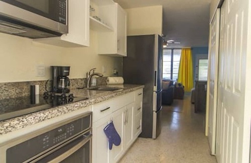 Estate Little Princess South Apartment | Charming studio condo with a coastal comfort