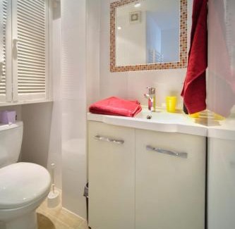 Fontainebleau Apartment | Charming Studio - heart of the city/Downtown