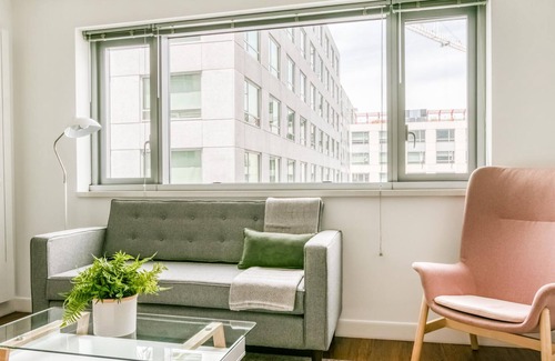 Mid-Market Apartment | Charming Studio in SoMa, near BART + Top Tech HQs