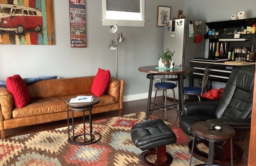 Carbondale Apartment | Charming Studio in Carbondale