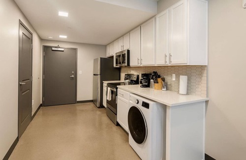 Five Points South Apartment | Charming Studio in Historic Five Points South #12
