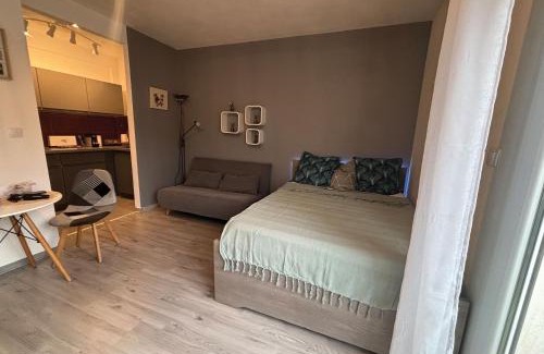 Les Baumettes Apartment | Charming Studio in Nice 2-Min Walk to the Sea