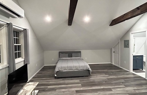 North Salem Apartment | Charming studio in tranquil North Salem with WiFi.