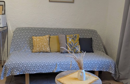 Aregno Apartment | Charming studio near the beach