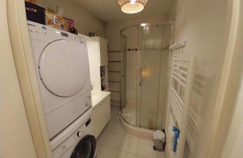 Vannes Apartment | Charming T3 with balcony near beach