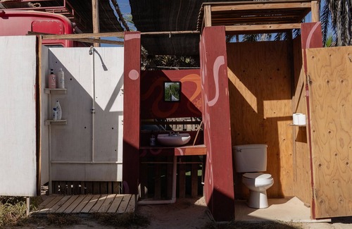 La Fortuna House | Charming tiny home with WiFi on the La Fortuna Surf Break in San José del Cabo
