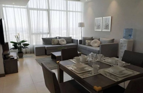 Sanabis House | Charming tower with 1 bedroom, WiFi, Gym, pool in the Middle of the Cityn