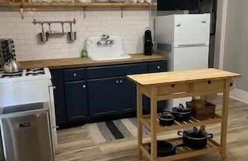 Freetown - Port Rico House | Charming Townhouse in Lafayette