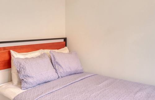 Dominicalito Villa | Charming & tropical dog-friendly beach escape with patio - near beaches & trails