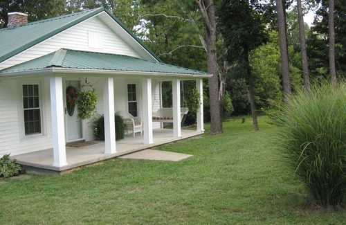 Grand Rivers House | Charming vacation home for boaters, fishermen, and hunters.