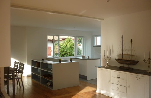 Le Canon House | Charming Villa, 3 Bedrooms, 2 Bathrooms, 5mn walk from the beaches of Canon