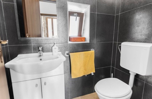 Oprtalj Villa | Charming Villa Letizia with pool