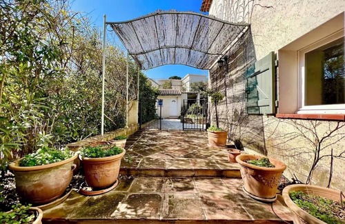 Le Mourillon Villa | Charming villa with swimming pool in a quiet area close to the sea