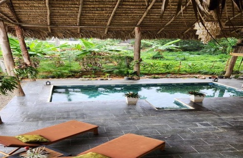 Samana Villa | Charming villa with WiFi and AC, Spa in gorgeous Samaná, 2 minutes from beach,