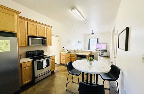 Pine Grove Apartment | Chateau 12, spacious townhouse in Tickfaw, LA