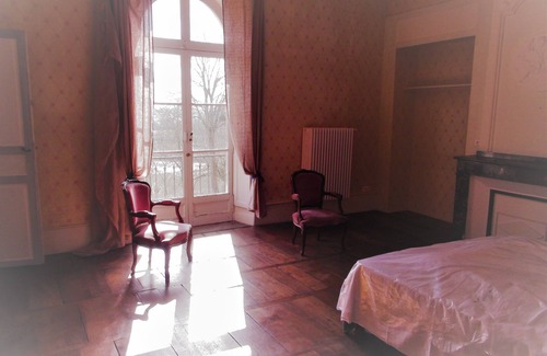Betous Other | Chateau d'un Gal de Napoléon in the Gers, happiness is in the meadow