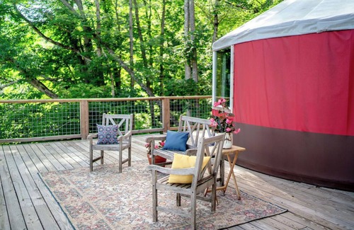 North Tazewell House | Check out this Yurt in Tazewell County at Stoney Ridge