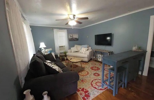 Ripley House | Cheerful 2bedroom bungalow w/parking on premises!