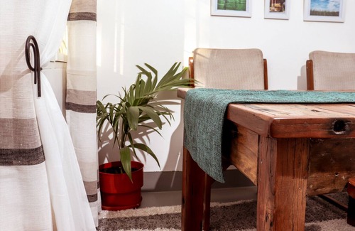 Msasani House | Cheerful 2BR townhouse w/wifi