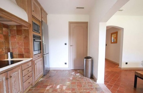 Guerrevieille House | Cheerful holiday home in Grimaud with private pool
