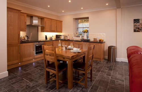 Cupar Cottage | Cherry Blossom Cottage