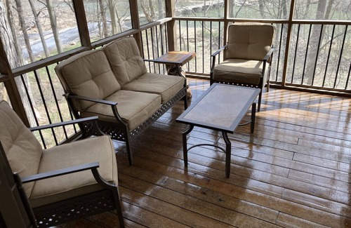 Great Cacapon House | Chesnutt Cabin - riverfront, fire pit, fireplace, game room, king bed