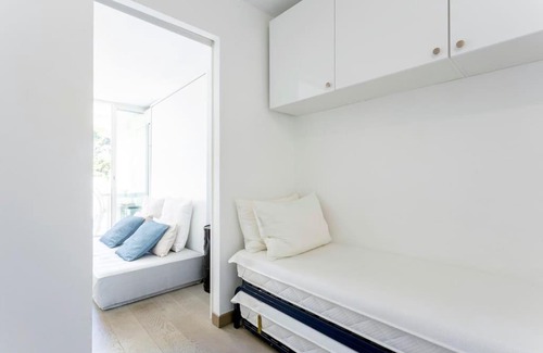 La Petite Motte Apartment | Chez David - joli studio avec parking privé et climatisation