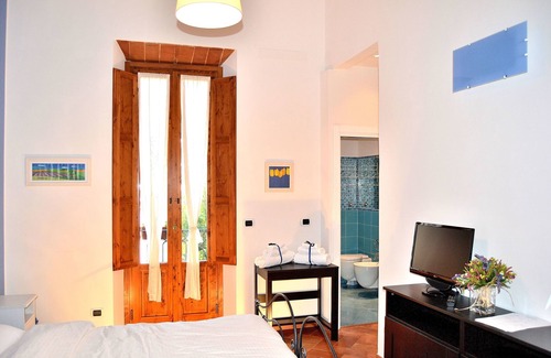 Le Cure House | Chez Moi