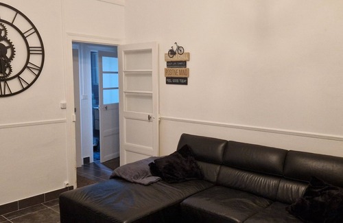 Auxerre Apartment | Chez Nathan, Agréable Appartement au Centre D'auxerre