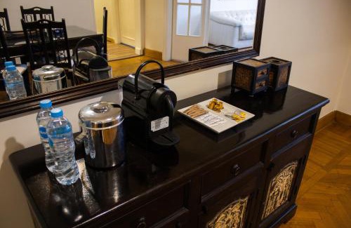 Al Duqqi Apartment | "Chez Riche "Luxury serviced apartment 52