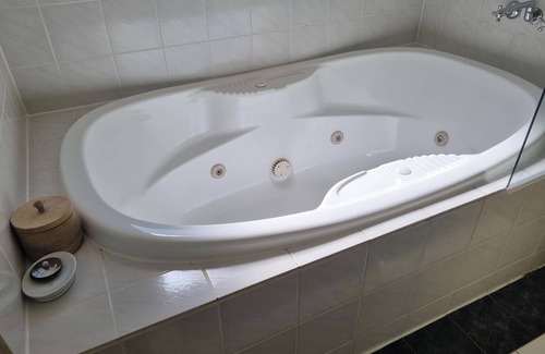 Pokolbin Villa | Chez Vous Hunter Valley Split Level Balcony Villa 2