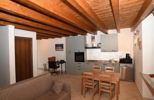 Chiari Apartment | Chiari trilocale nel centro città