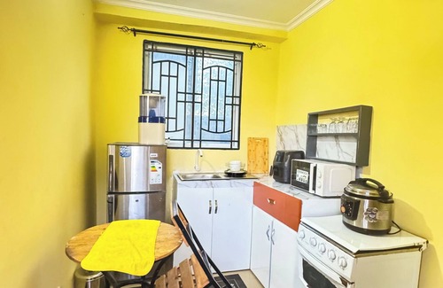 Dar es Salaam Apartment | Chic 1-bedroom apartment in amazing Dar es Salaam with WiFi, fitness room