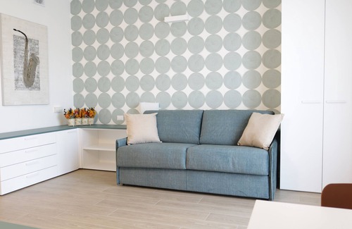Lorenteggio Apartment | Chic 1-bedroom apartment with WiFi, AC in enchanting Milano