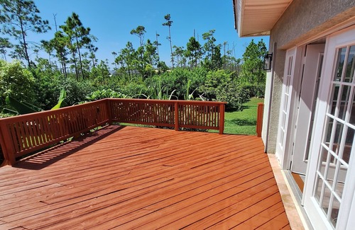 Freeport House | Chic 2BR/2BA Retreat: Modern Comfort & Style, Near the Beach