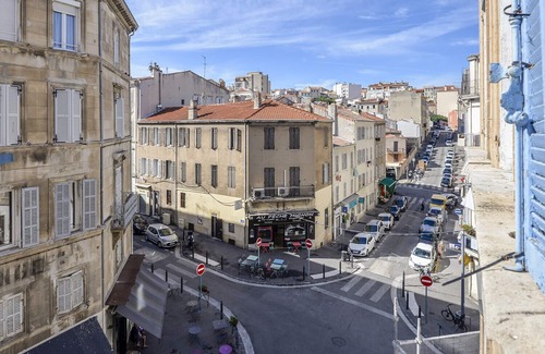 Saint-Lambert Apartment | Chic And Modern Apt 5 Min From The Beach