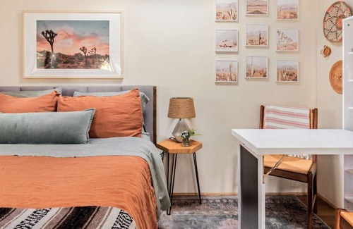 Santa Barbara Cottage | Chic Cactus Cottage w/ Hot Tub & Bikes by Downtown