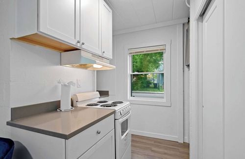 Near East Columbus Apartment | Chic City Retreat 93G