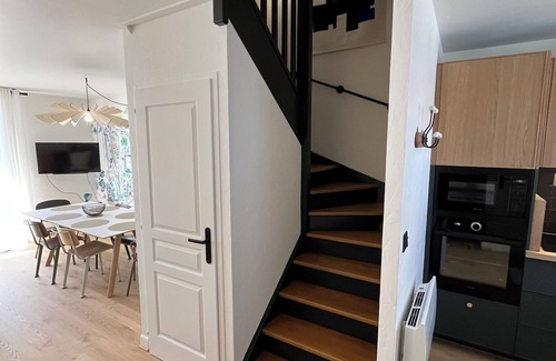 La Flotte House | Chic&Design village house on the Ile de Ré, 5-minute walk to beaches and shops