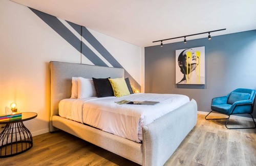 Granada Apartment | Chic & Fancy 3BR Apt |Gym+B/Center+2 Wonderful Rooftops
