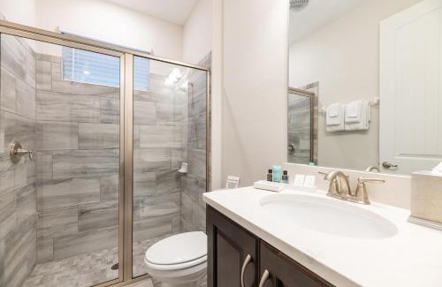 West Kissimmee House | Chic Home With Private Pool, Game Room And Waterpark & Resort Access Near Disney At Encore Resorts Reunion - 320Au
