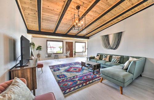 Twentynine Palms House | Chic Joshua Tree Pad with Mountain Views and Hot Tub