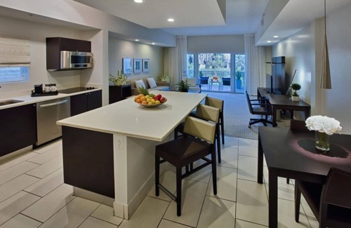 Ludlam Hotel | Chic & Modern Living in Miami! Outdoor Swimming Pool + Spa