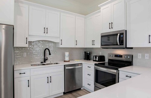 Orange Beach House | Chic Orange Beach Home | Access to Two Pools & Easy Beach Access!