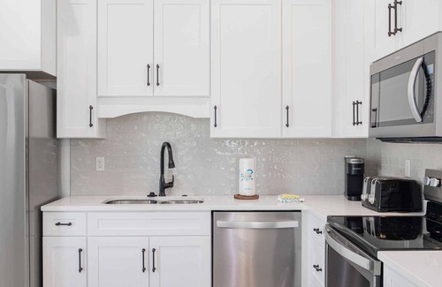 Orange Beach House | Chic Orange Beach Home | Access to Two Pools & Easy Beach Access!