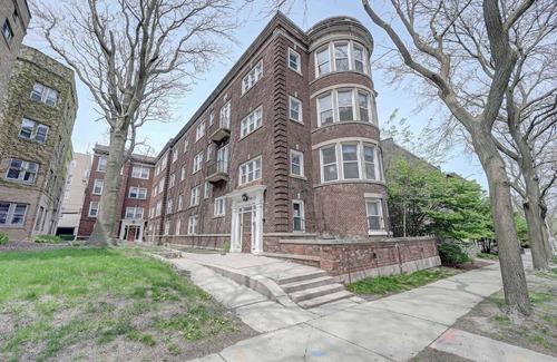 Lower East Side Apartment | Chic Studio Apartment in McKinley Beach & Brady St