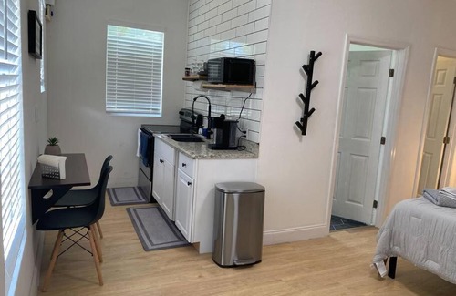 Ybor City Apartment | Chic Studio Flat in Tampa's Vibrant Cigar City